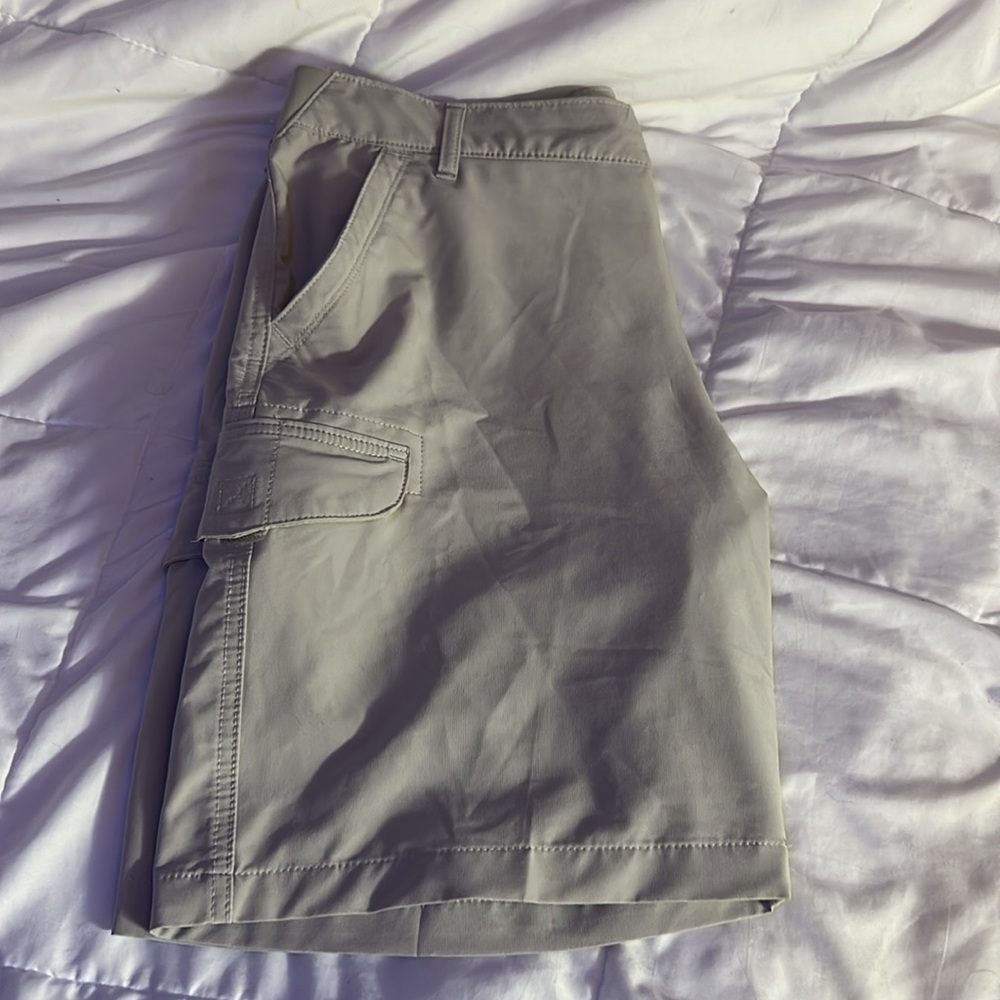 Lees Men Performsnce Tri Flex Series Tan Shorts Size 38W - Picture 5 of 6
